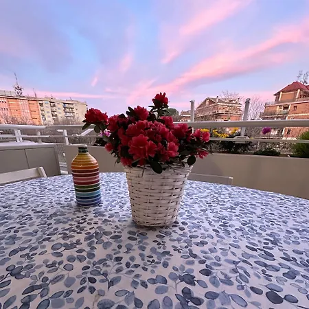 アパート Hygge ローマ